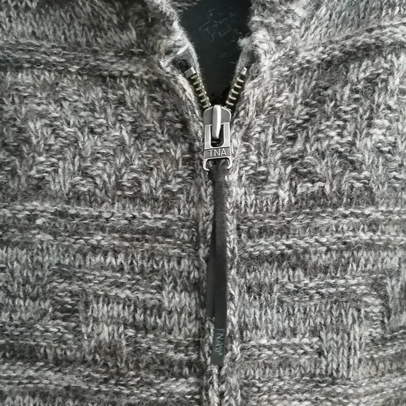 Aritzia TNA Lambswool Cowichan Zip Up Chunky Knit Sweater Heather Gray XXS - Picture 11 of 16